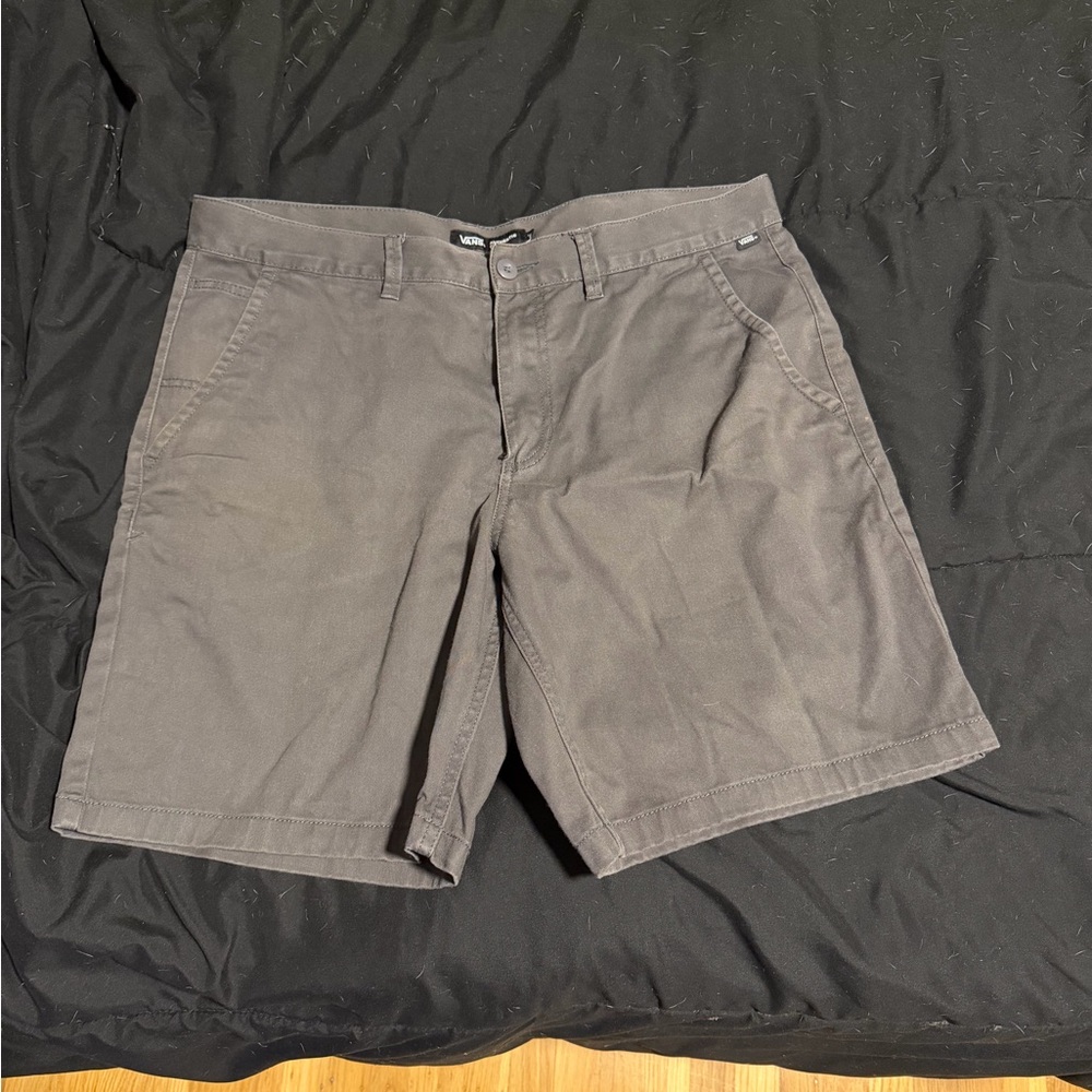 Vans Men's Charcoal Flat Front Shorts